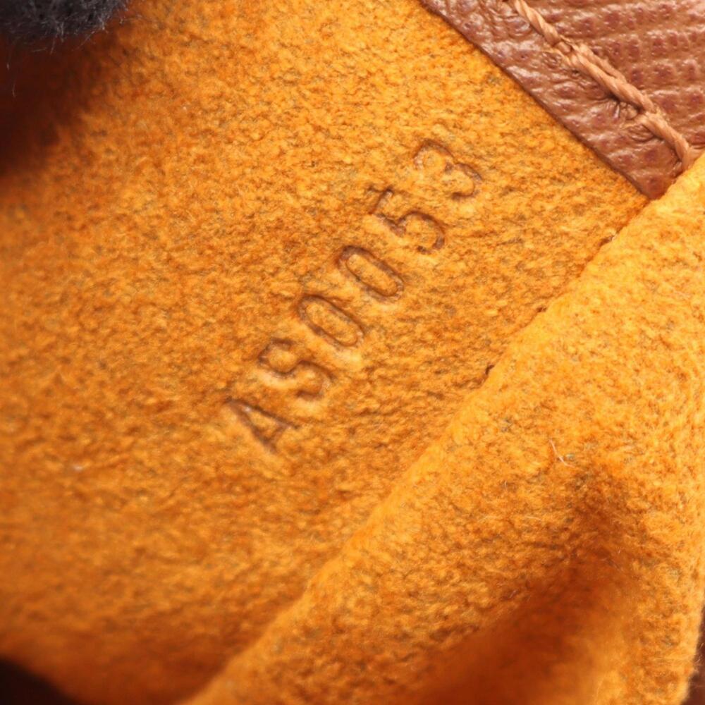 LOUIS VUITTON Authentic Brown Monogram Leather Shoulder Bag - Picture 5 of 9